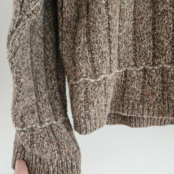 Woolrich Women's Brown Sweater - Picture 3 of 5
